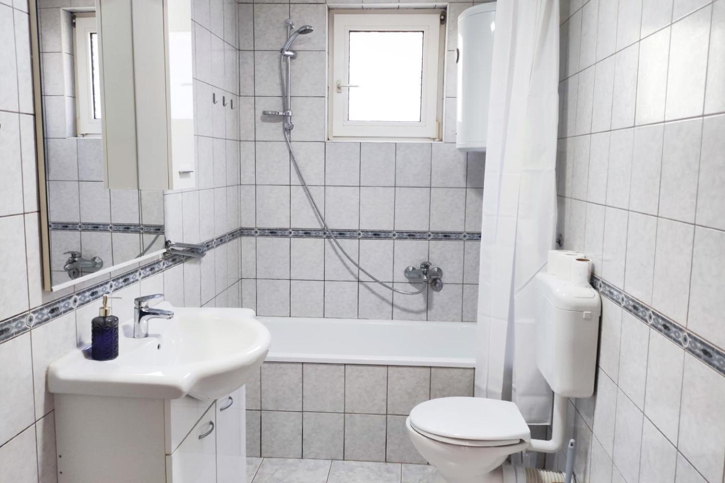 Farah Apartment موستار المظهر الخارجي الصورة